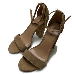 Merona beige suede chunky heel size 5